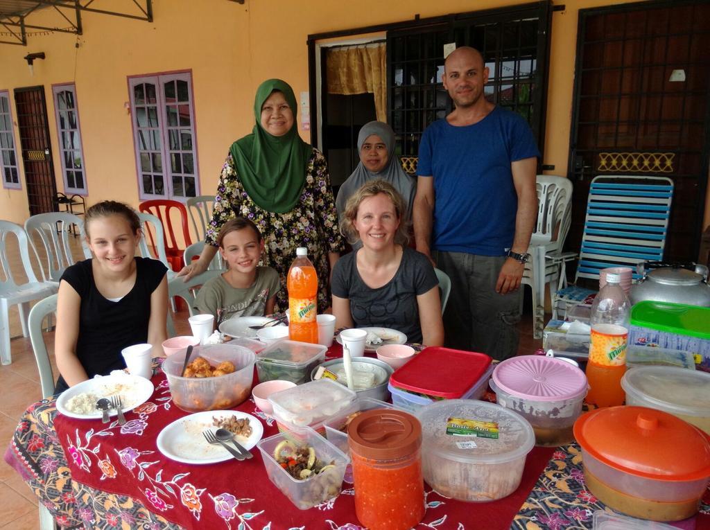 My Friend Homestay Kota Bharu Exterior foto